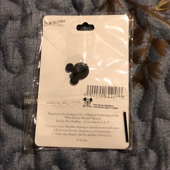 Disney Animal Kingdom SafariCelebration Dinner Pin - Picture 4 of 4